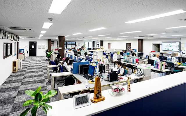 本社写真